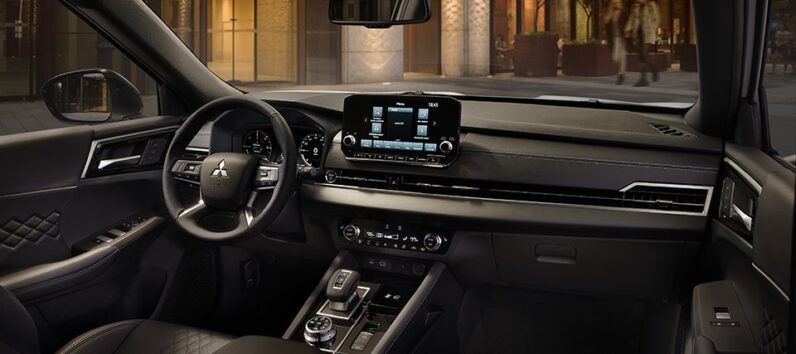 
								2025 Mitsubishi Outlander Hybrid full									