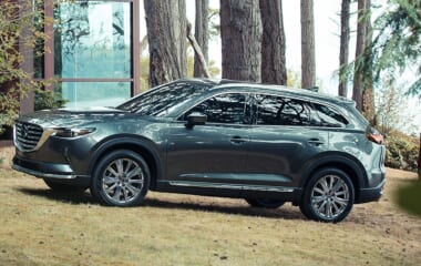 2023-Mazda-CX-9-vs-2023-Mitsubishi-Outlander-Comparison-Kelley.jpg