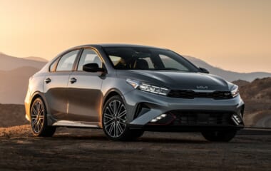 2023-Kia-Forte-vs-2023-Volkswagen-Jetta-Comparison-Kelley.jpg