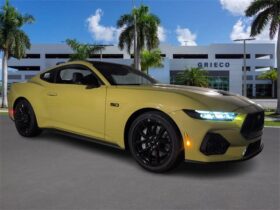 2025 Ford Mustang GT Premium Fastback RWD