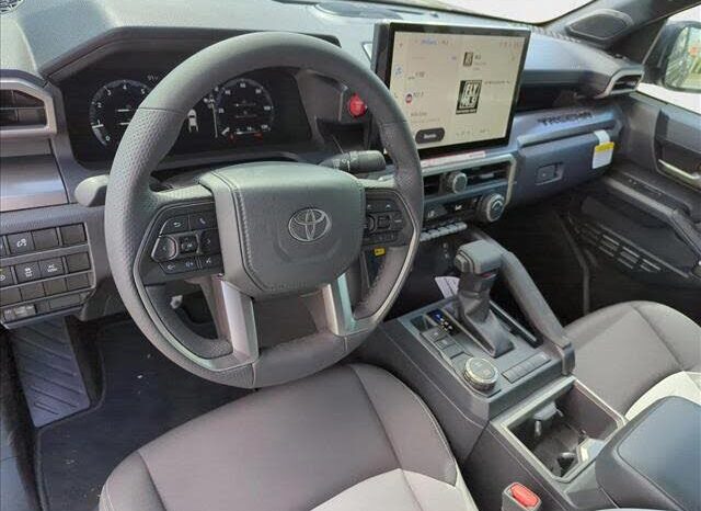 
								2025 Toyota Tacoma TRD full									