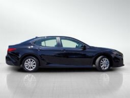 
										2025 Toyota Camry LE full									