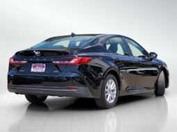 
										2025 Toyota Camry LE full									