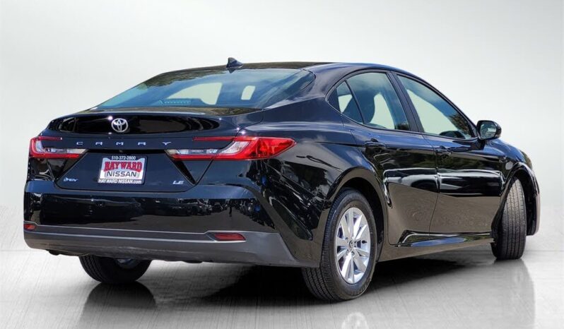 
								2025 Toyota Camry LE full									