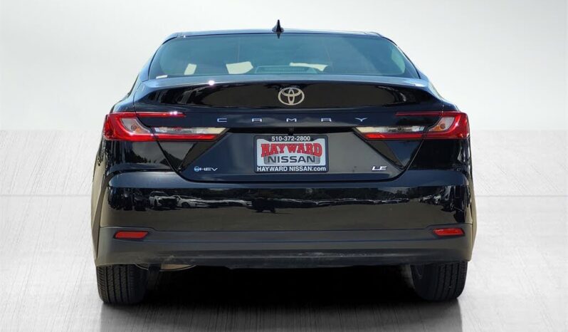 
								2025 Toyota Camry LE full									