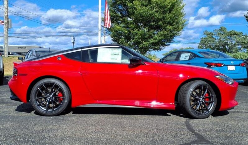 
								2025 Nissan Z Performance full									