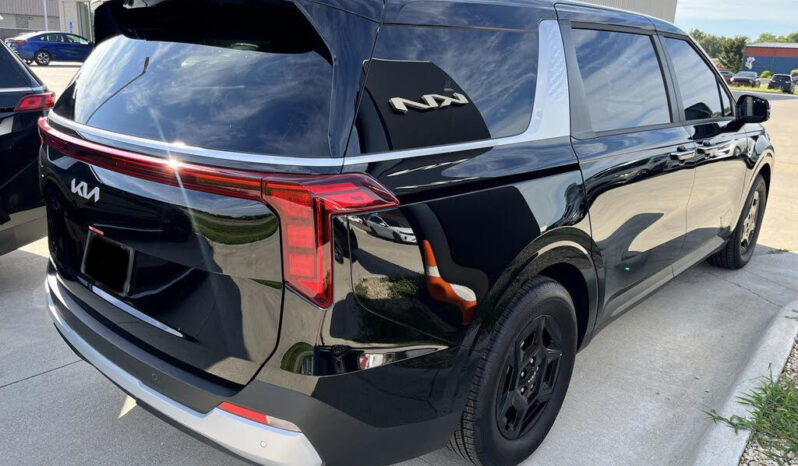 
								2025 Kia Carnival LXS full									