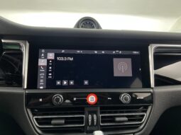 
										2025 Porsche Macan T full									