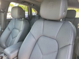 
										2025 Porsche Macan AWD full									